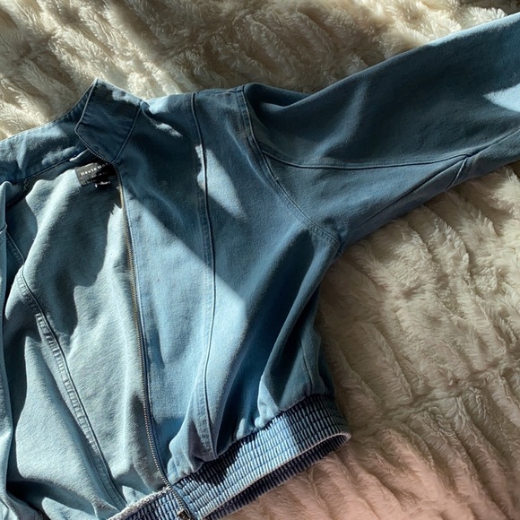 Women’s Jean Jacket | Size Small | Good Condition - Picture 4 of 4